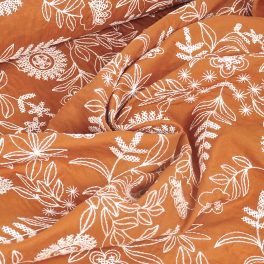hímzett virágok - karamell - hímzett mintás pamut puplin
