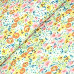 virágok halvány mentán - európai viszkóz puplin méteráru / flokon